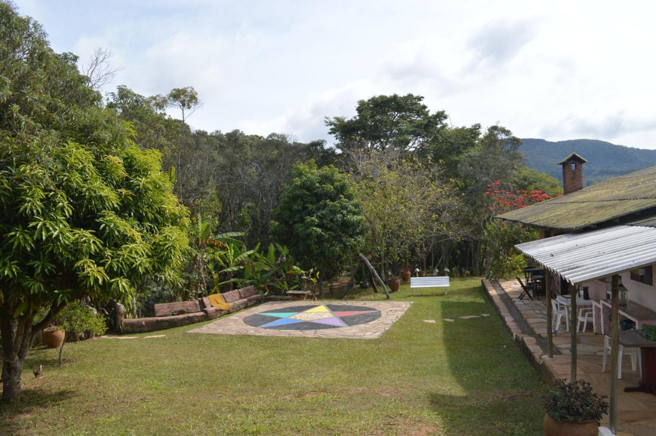 Cidade Das Estrelas São Tomé das Letras Bagian luar foto