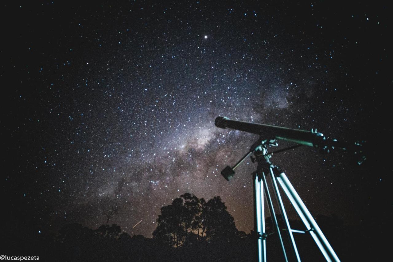 Cidade Das Estrelas São Tomé das Letras Bagian luar foto